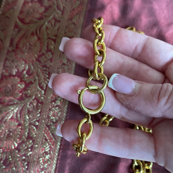 CHANEL vintage necklace - Picture 3 of 10